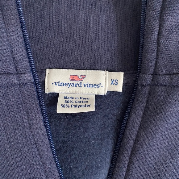 vineyard vines pullover - Picture 3 of 3